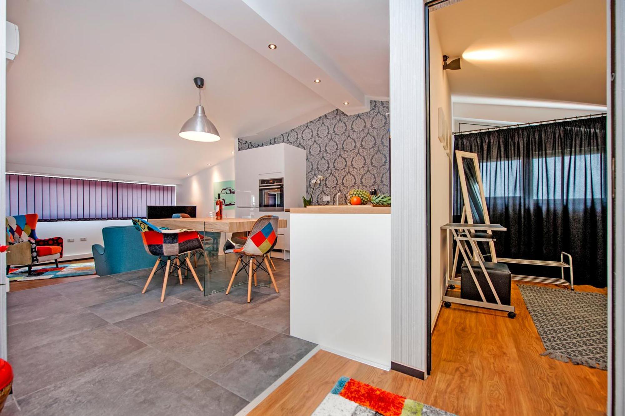 Lakovich Sea View Apartments โรวีน ภายนอก รูปภาพ