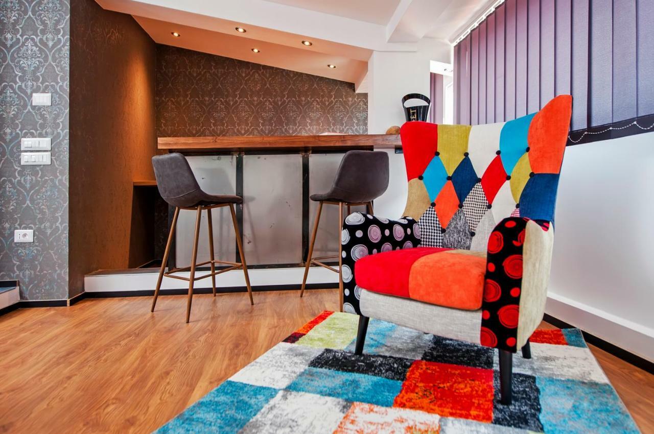 Lakovich Sea View Apartments โรวีน ภายนอก รูปภาพ